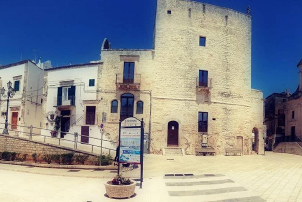 Casa Del Maestro *